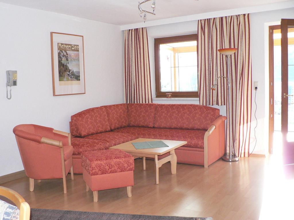 Antares Am See Maurach  Habitación foto